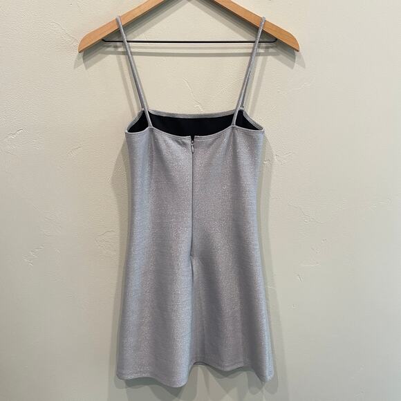 Reformation Crawford Mini Dress Silver Metallic -
Size: Small - Picture 5 of 12